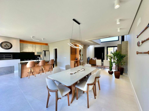 Imagem Casa com 4 Quartos à Venda, 235 m² em Xangri-la - Capao Da Canoa Imagem Casa com 4 Quartos à Venda, 235 m² em Xangri-la - Capao Da Canoa