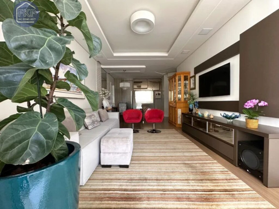 Apartamento com 4 Quartos à Venda, 132 m² em Centro - Florianópolis