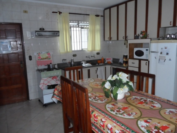 Imagem Casa com 2 Quartos à Venda, 170 m² em Marapé - Santos