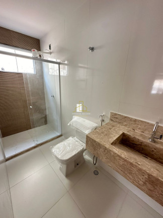 Imagem Casa com 3 Quartos à Venda, 300 m² em Parque Residencial Laranjeiras - Serra Imagem Casa com 3 Quartos à Venda, 300 m² em Parque Residencial Laranjeiras - Serra