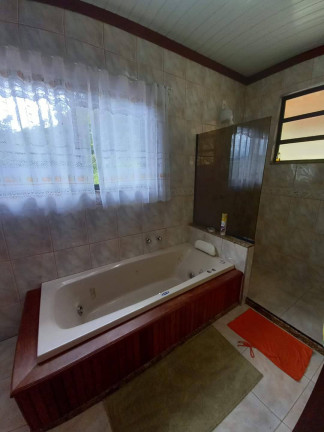 Imagem Casa com 3 Quartos à Venda, 7 m² em Chácara Paraíso - Nova Friburgo Imagem Casa com 3 Quartos à Venda, 7 m² em Chácara Paraíso - Nova Friburgo