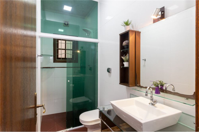 Imagem Casa com 3 Quartos à Venda, 252 m² em Jaraguá - São Paulo Imagem Casa com 3 Quartos à Venda, 252 m² em Jaraguá - São Paulo