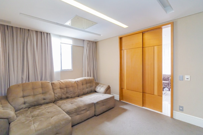 Imagem Casa com 3 Quartos à Venda, 500 m² em Analia Franco - São Paulo Imagem Casa com 3 Quartos à Venda, 500 m² em Analia Franco - São Paulo
