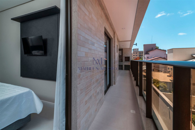Imagem Apartamento com 2 Quartos à Venda, 70 m² em Centro - Bombinhas