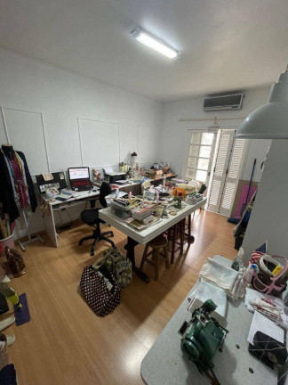 Imagem Casa com 4 Quartos à Venda, 262 m² em Capoeiras - Florianópolis Imagem Casa com 4 Quartos à Venda, 262 m² em Capoeiras - Florianópolis