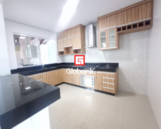 Imagem Sobrado com 3 Quartos à Venda, 140 m² em Ibituruna - Montes Claros Imagem Sobrado com 3 Quartos à Venda, 140 m² em Ibituruna - Montes Claros