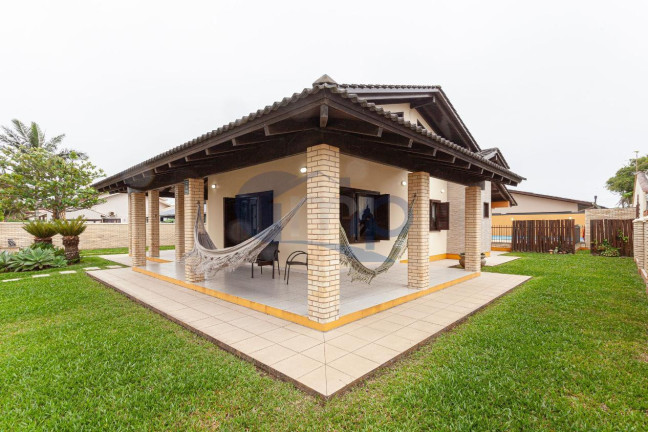 Imagem Casa com 4 Quartos à Venda, 335 m² em Paraíso (distrito) - Torres Imagem Casa com 4 Quartos à Venda, 335 m² em Paraíso (distrito) - Torres