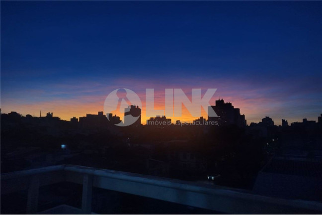 Imagem Apartamento com 3 Quartos à Venda, 112 m² em Menino Deus - Porto Alegre