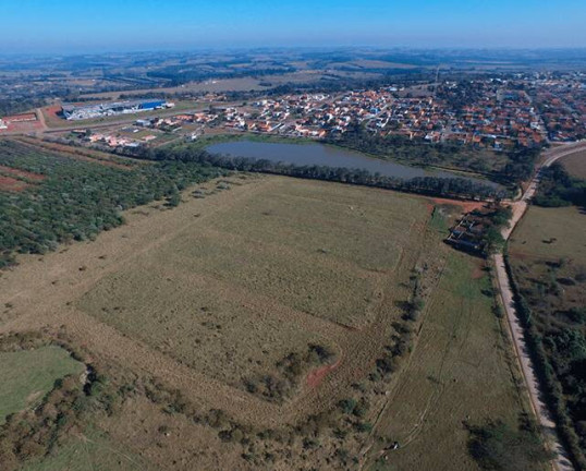 Imagem Terreno à Venda, 200 m² em Centro - Capela Do Alto Imagem Terreno à Venda, 200 m² em Centro - Capela Do Alto