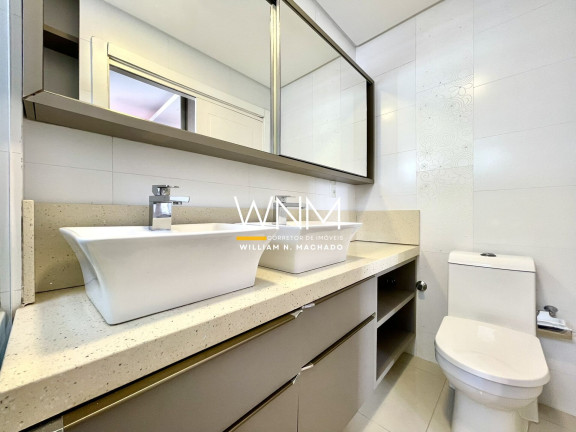 Imagem Apartamento com 3 Quartos à Venda, 115 m² em Meia Praia - Itapema Imagem Apartamento com 3 Quartos à Venda, 115 m² em Meia Praia - Itapema