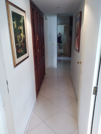 Imagem Imóvel com 3 Quartos à Venda, 155 m² em Vila Uberabinha - São Paulo