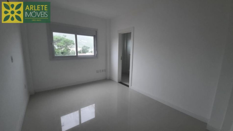 Imagem Apartamento com 3 Quartos à Venda, 156 m² em Morrinhos - Bombinhas Imagem Apartamento com 3 Quartos à Venda, 156 m² em Morrinhos - Bombinhas