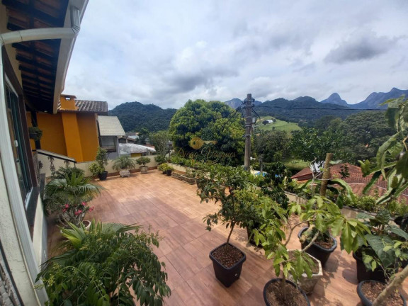 Imagem Casa com 3 Quartos à Venda, 200 m² em Vargem Grande - Teresópolis Imagem Casa com 3 Quartos à Venda, 200 m² em Vargem Grande - Teresópolis