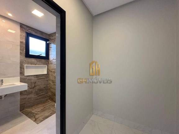 Imagem Sobrado com 6 Quartos à Venda, 332 m² em Setor Central - Goiânia Imagem Sobrado com 6 Quartos à Venda, 332 m² em Setor Central - Goiânia