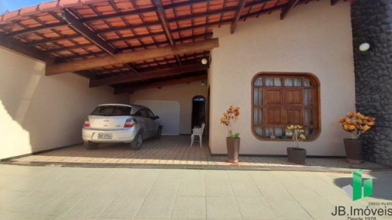 Imagem Casa com 3 Quartos à Venda, 215 m² em Todos Os Santos - Montes Claros Imagem Casa com 3 Quartos à Venda, 215 m² em Todos Os Santos - Montes Claros