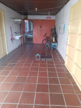 Imagem Casa com 4 Quartos à Venda, 450 m² em Centro - Balneário Pinhal