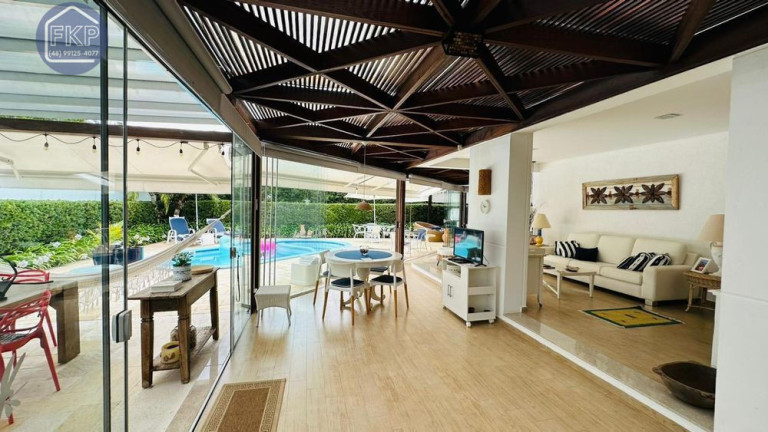 Imagem Casa com 4 Quartos à Venda, 400 m² em Jurerê Internacional - Florianópolis
