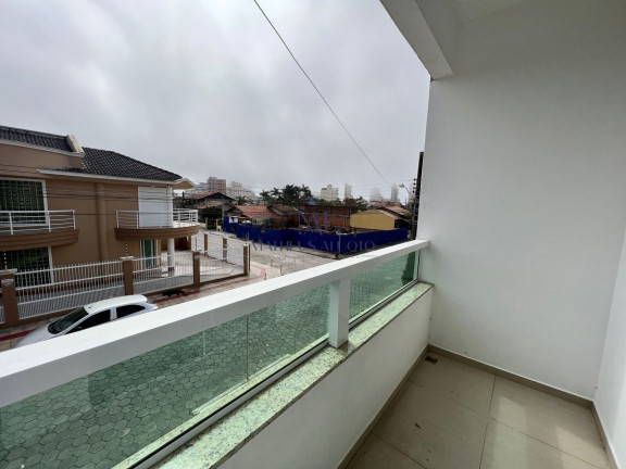 Imagem Sobrado com 3 Quartos à Venda, 93 m² em Perequê - Porto Belo