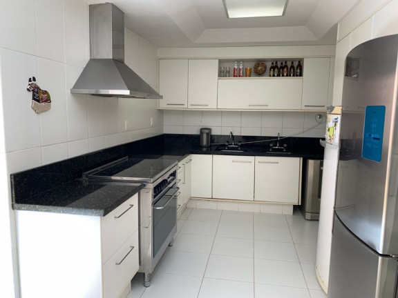 Imagem Casa com 9 Quartos à Venda, 272 m² em Vilas Do Atlântico - Lauro De Freitas Imagem Casa com 9 Quartos à Venda, 272 m² em Vilas Do Atlântico - Lauro De Freitas