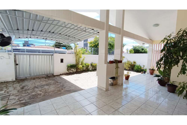 Imagem Casa com 4 Quartos à Venda, 160 m² em Bancários - João Pessoa Imagem Casa com 4 Quartos à Venda, 160 m² em Bancários - João Pessoa