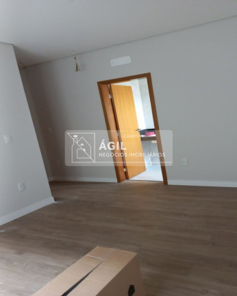 Imagem Casa com 3 Quartos à Venda, 260 m² em Loteamento Floresta - São José Dos Campos Imagem Casa com 3 Quartos à Venda, 260 m² em Loteamento Floresta - São José Dos Campos