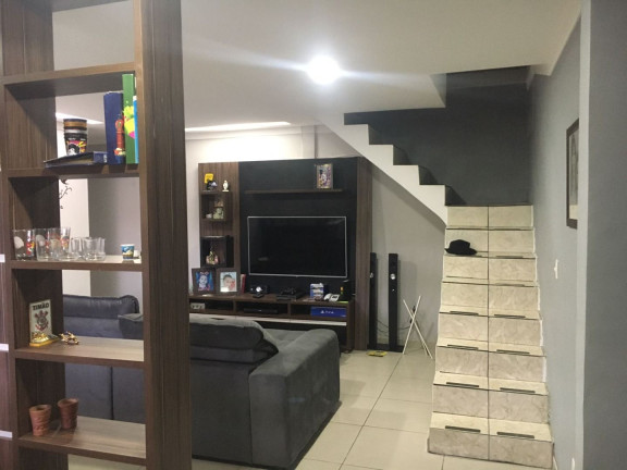 Imagem Sobrado com 3 Quartos à Venda, 180 m² em Residencial União - São José Dos Campos