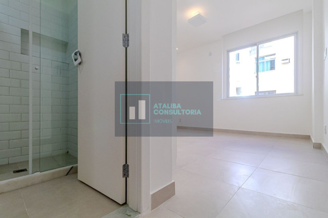 Imagem Imóvel com 3 Quartos à Venda, 135 m² em Copacabana - Rio De Janeiro