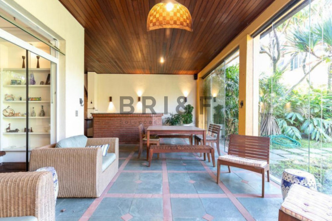Imagem Casa com 5 Quartos à Venda, 619 m² em Brooklin - São Paulo Imagem Casa com 5 Quartos à Venda, 619 m² em Brooklin - São Paulo