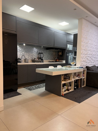 Imagem Apartamento com 2 Quartos à Venda, 80 m²