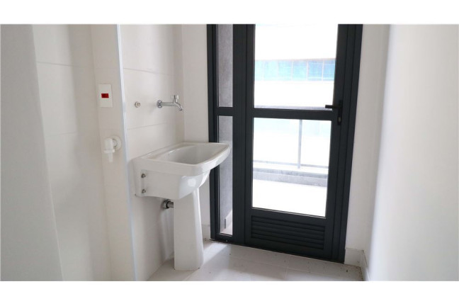 Imagem Apartamento com 2 Quartos à Venda, 111 m² em Itaim Bibi - São Paulo Imagem Apartamento com 2 Quartos à Venda, 111 m² em Itaim Bibi - São Paulo