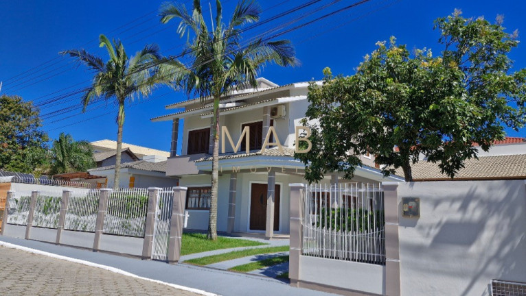 Imagem Casa com 4 Quartos à Venda, 240 m² em Ingleses - Florianópolis