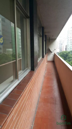 Imagem Apartamento com 2 Quartos para Alugar, 138 m² em Centro Histórico - Porto Alegre Imagem Apartamento com 2 Quartos para Alugar, 138 m² em Centro Histórico - Porto Alegre