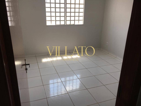 Imagem Casa com 4 Quartos à Venda, 172 m² em Moinho Dos Ventos - Goiânia Imagem Casa com 4 Quartos à Venda, 172 m² em Moinho Dos Ventos - Goiânia