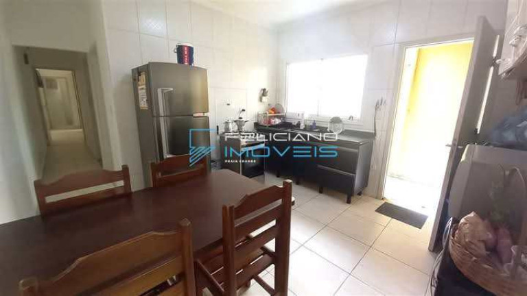 Imagem Casa com 2 Quartos à Venda, 115 m² em Melvi - Praia Grande Imagem Casa com 2 Quartos à Venda, 115 m² em Melvi - Praia Grande
