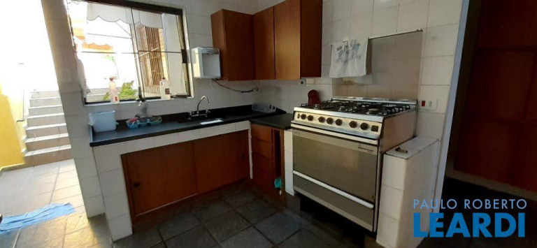 Imagem Sobrado com 3 Quartos à Venda, 150 m² em Vila Curuçá - Santo André