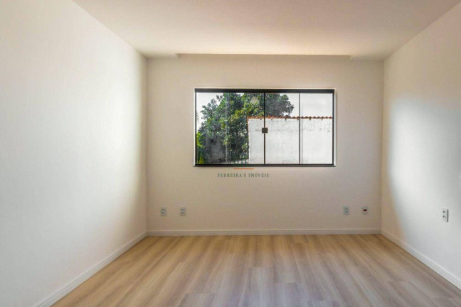 Imagem Casa com 3 Quartos à Venda, 380 m² em Itaipu - Niterói Imagem Casa com 3 Quartos à Venda, 380 m² em Itaipu - Niterói
