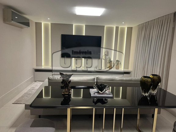 Apartamento com 3 Quartos à Venda,  em Aclimação - São Paulo