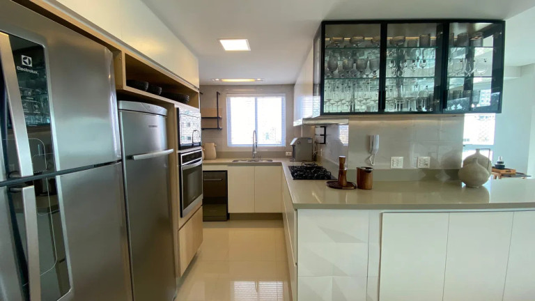 Imagem Apartamento com 3 Quartos à Venda, 136 m² em Centro - Balneário Camboriú