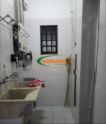 Imagem Casa com 6 Quartos à Venda, 312 m² em Tijuca - Rio De Janeiro Imagem Casa com 6 Quartos à Venda, 312 m² em Tijuca - Rio De Janeiro