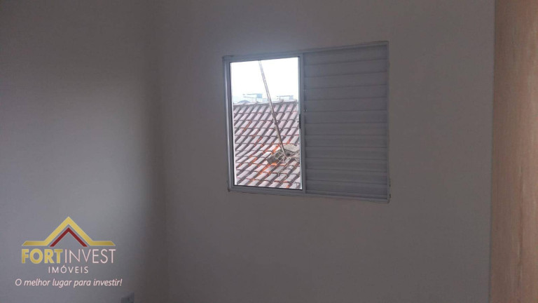 Imagem Imóvel com 2 Quartos à Venda, 42 m² em Maracanã - Praia Grande Imagem Imóvel com 2 Quartos à Venda, 42 m² em Maracanã - Praia Grande