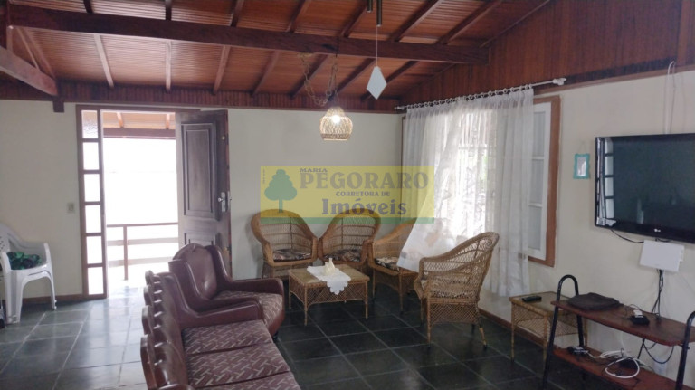 Imagem Casa com 4 Quartos à Venda, 202 m² em Prainha - Caraguatatuba Imagem Casa com 4 Quartos à Venda, 202 m² em Prainha - Caraguatatuba