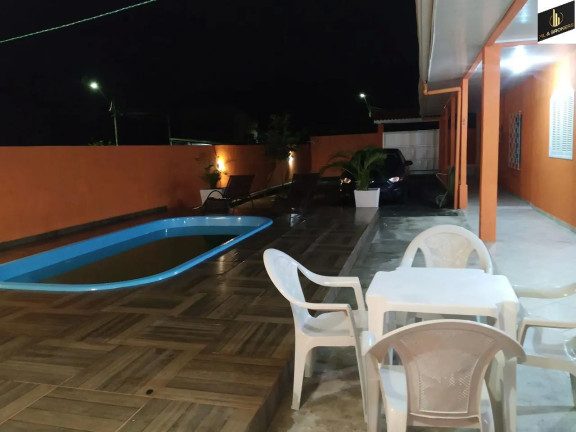 Imagem Casa com 6 Quartos à Venda, 210 m² em Sertãozinho - Matinhos Imagem Casa com 6 Quartos à Venda, 210 m² em Sertãozinho - Matinhos