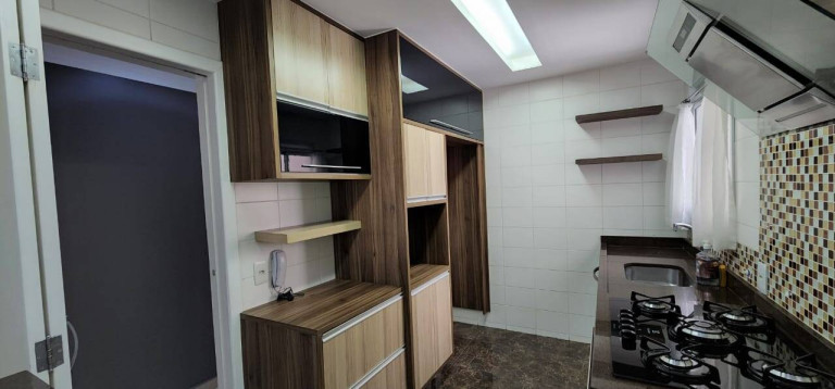 Imagem Studio com 3 Quartos à Venda, 85 m² em Jardim Tupanci - Barueri