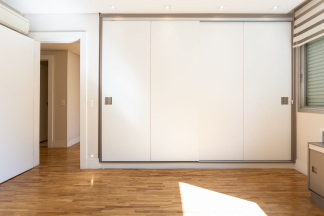 Imagem Apartamento com 2 Quartos à Venda, 138 m² em Itaim Bibi - São Paulo