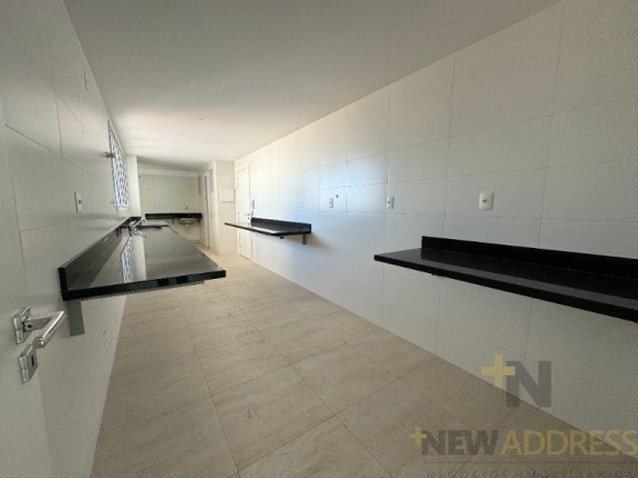 Imagem Apartamento com 4 Quartos à Venda, 241 m² em Itapuã - Vila Velha Imagem Apartamento com 4 Quartos à Venda, 241 m² em Itapuã - Vila Velha