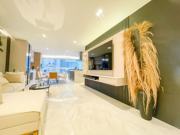 Imagem Apartamento com 3 Quartos à Venda, 125 m² em Centro - Balneário Camboriú