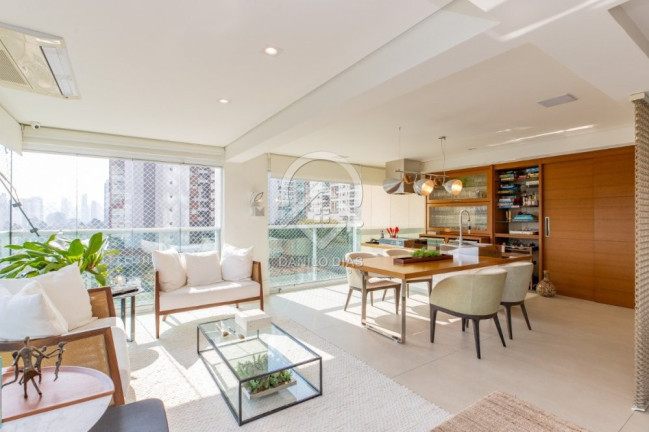 Apartamento com 4 Quartos à Venda, 251 m² em Campo Belo - São Paulo