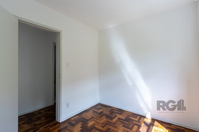 Imagem Apartamento com 3 Quartos à Venda, 50 m² em Cristal - Porto Alegre Imagem Apartamento com 3 Quartos à Venda, 50 m² em Cristal - Porto Alegre