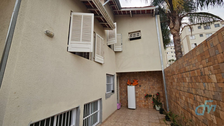 Imagem Sobrado com 4 Quartos à Venda, 150 m² em Parque Santana - Mogi Das Cruzes Imagem Sobrado com 4 Quartos à Venda, 150 m² em Parque Santana - Mogi Das Cruzes