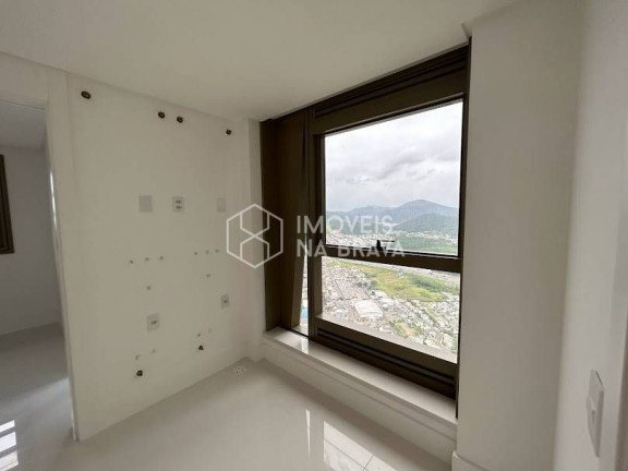 Imagem Apartamento com 4 Quartos para Alugar, 257 m² em Centro - Balneário Camboriú